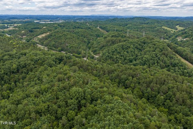 700 Piney Flats Road, Piney Flats, TN 37686