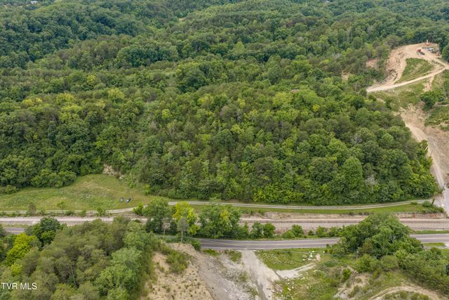 700 Piney Flats Road, Piney Flats, TN 37686