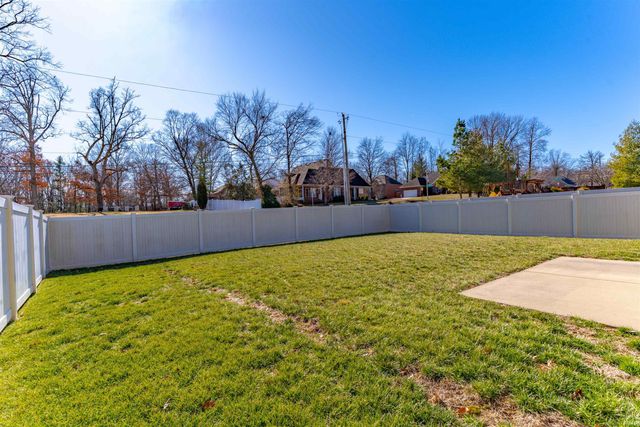 909 Criterion Way, Evansville, IN 47711