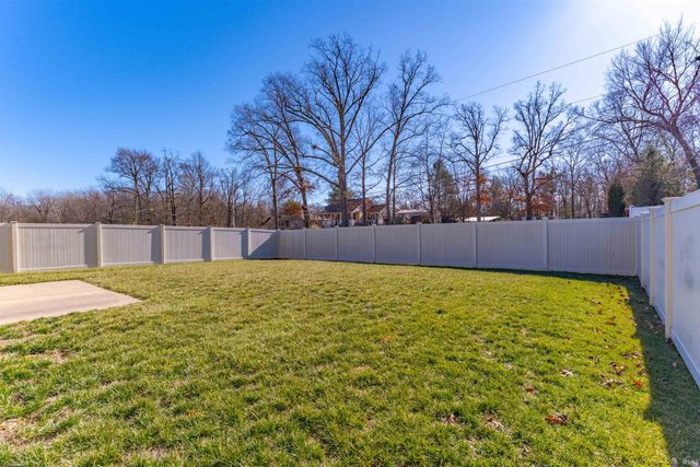 909 Criterion Way, Evansville, IN 47711