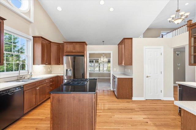 45 E California Avenue, Columbus, OH 43202