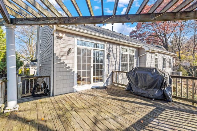 45 E California Avenue, Columbus, OH 43202