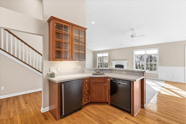 45 E California Avenue, Columbus, OH 43202