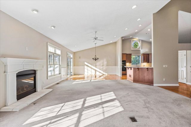 45 E California Avenue, Columbus, OH 43202