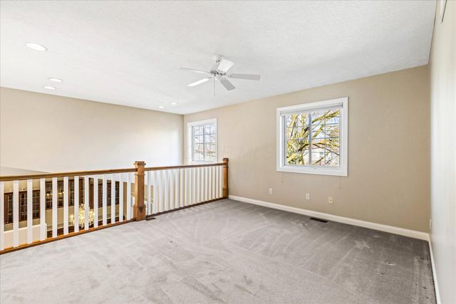 45 E California Avenue, Columbus, OH 43202