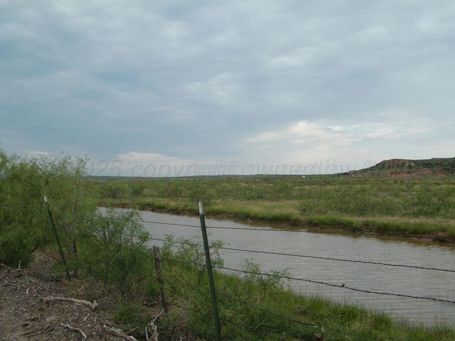 0 Gold Road, Valle De Oro, TX 79010