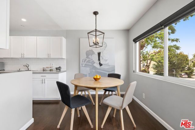 1722 Brockton Avenue 16, Los Angeles, CA 90025