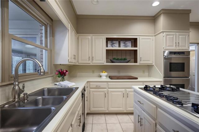 2080 Old Dominion Road, Atlanta, GA 30350