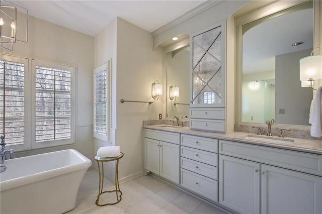 2080 Old Dominion Road, Atlanta, GA 30350