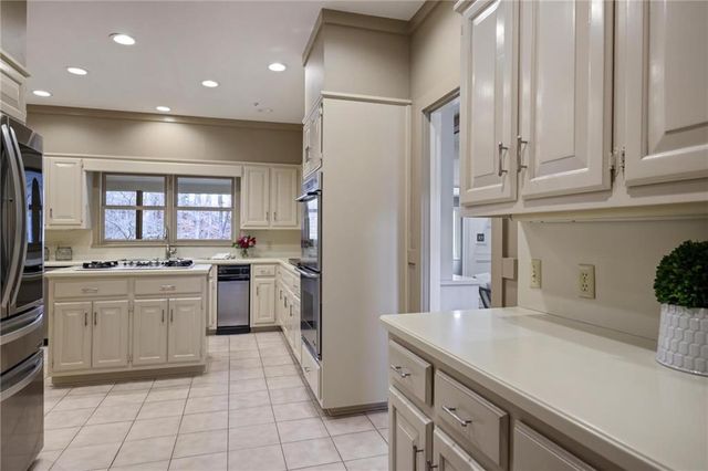 2080 Old Dominion Road, Atlanta, GA 30350