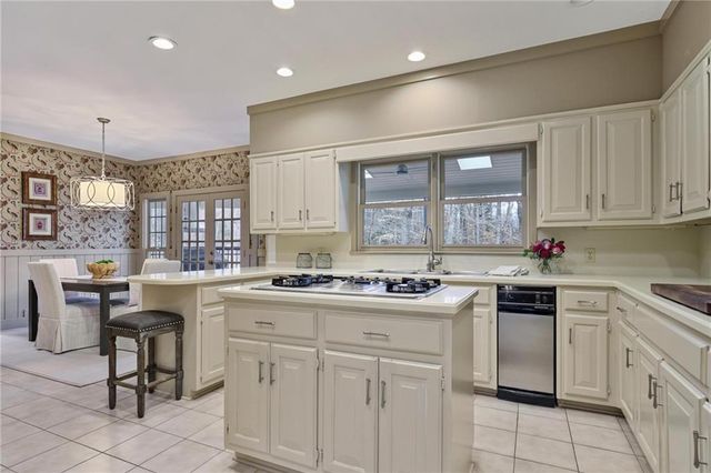 2080 Old Dominion Road, Atlanta, GA 30350