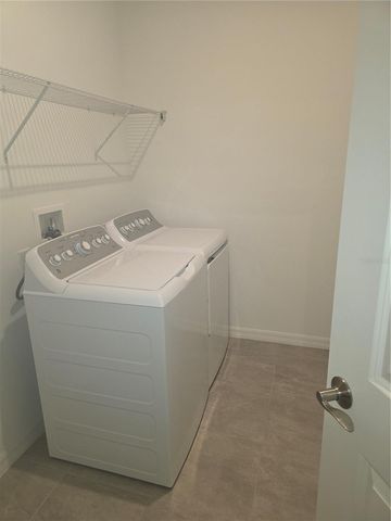 1838 BLUE LAGOON CIRCLE, Mascotte, FL 34753