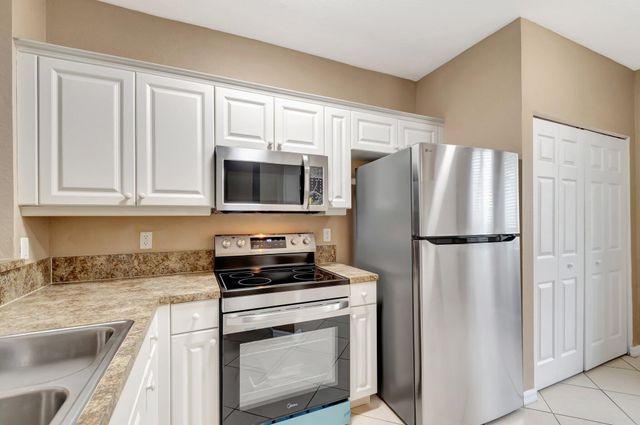 1912 Hibiscus Lane, Riviera Beach, FL 33404