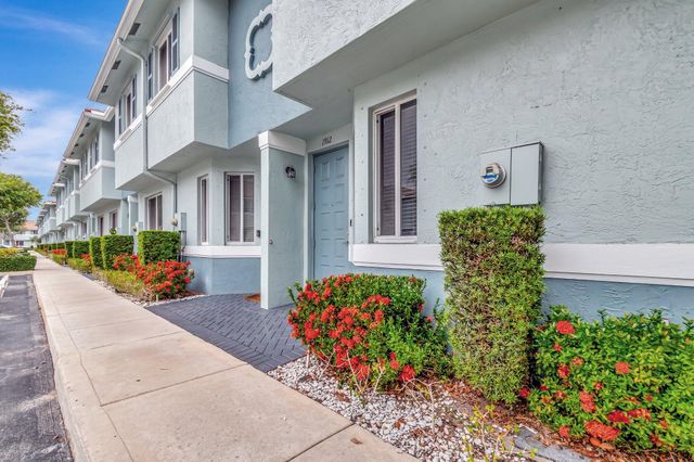 1912 Hibiscus Lane, Riviera Beach, FL 33404