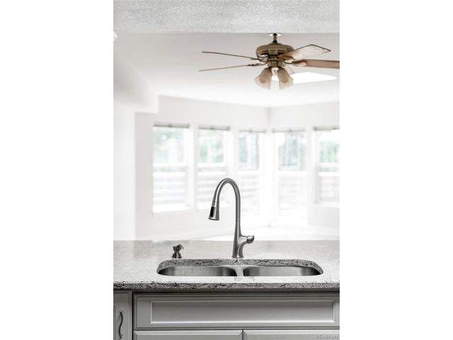 1226 S Monaco Street Pkwy B-307, Denver, CO 80224