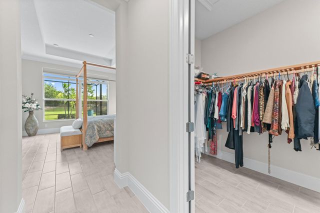 9323 SW Pinnacle Place, Port St Lucie, FL 34987