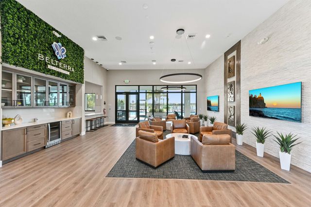 9323 SW Pinnacle Place, Port St Lucie, FL 34987