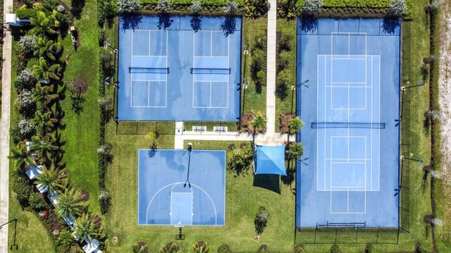 9323 SW Pinnacle Place, Port St Lucie, FL 34987