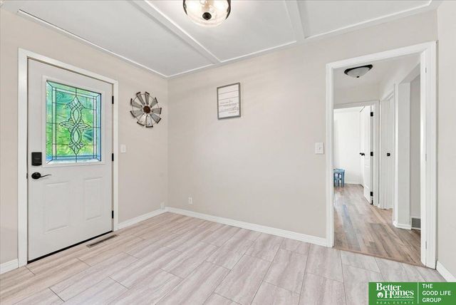 205 Greenhaven Road, Council Bluffs, IA 51503