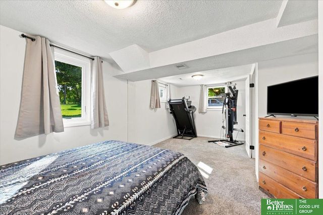 205 Greenhaven Road, Council Bluffs, IA 51503