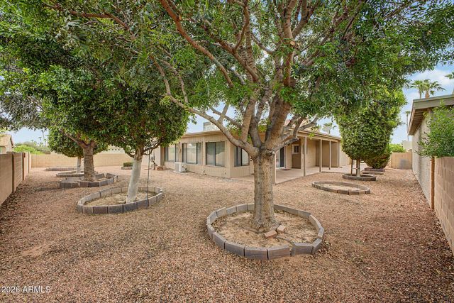 10401 E TWILIGHT Drive, Sun Lakes, AZ 85248