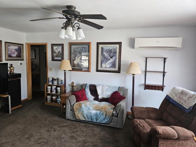 1005 8TH AVENUE, Menominee, MI 49858