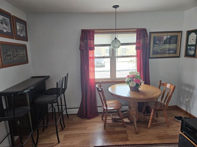 1005 8TH AVENUE, Menominee, MI 49858