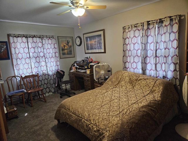 1005 8TH AVENUE, Menominee, MI 49858