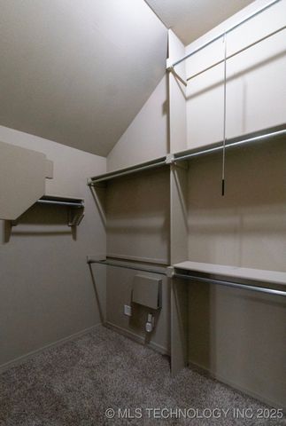 11112 N 146th East Avenue, Owasso, OK 74055