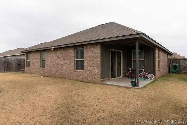 11112 N 146th East Avenue, Owasso, OK 74055