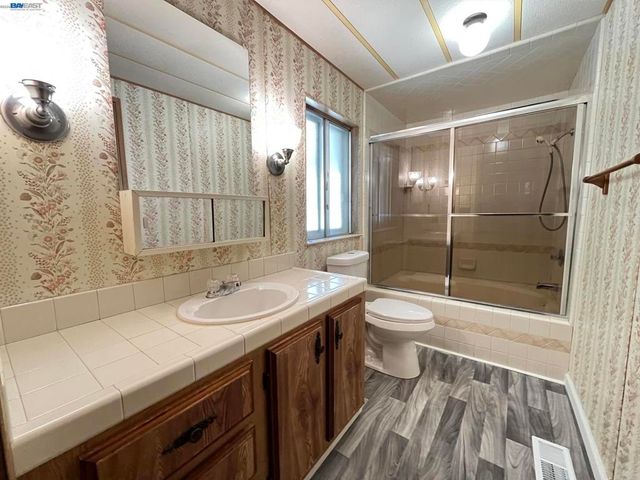 4141 Deep Creek Rd, Fremont, CA 94555