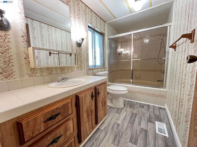 4141 Deep Creek Rd, Fremont, CA 94555