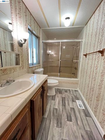 4141 Deep Creek Rd, Fremont, CA 94555