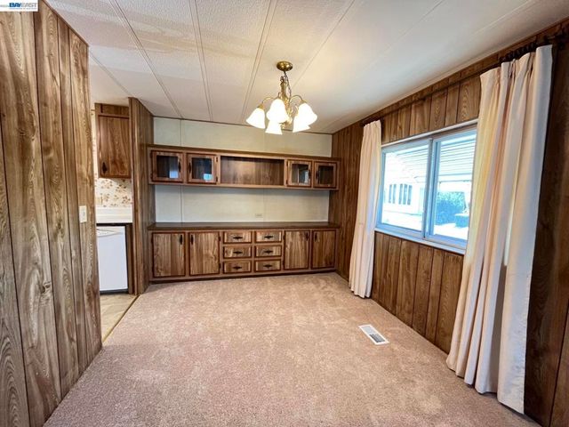 4141 Deep Creek Rd, Fremont, CA 94555