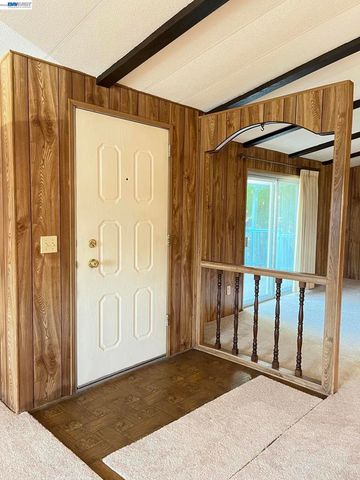 4141 Deep Creek Rd, Fremont, CA 94555