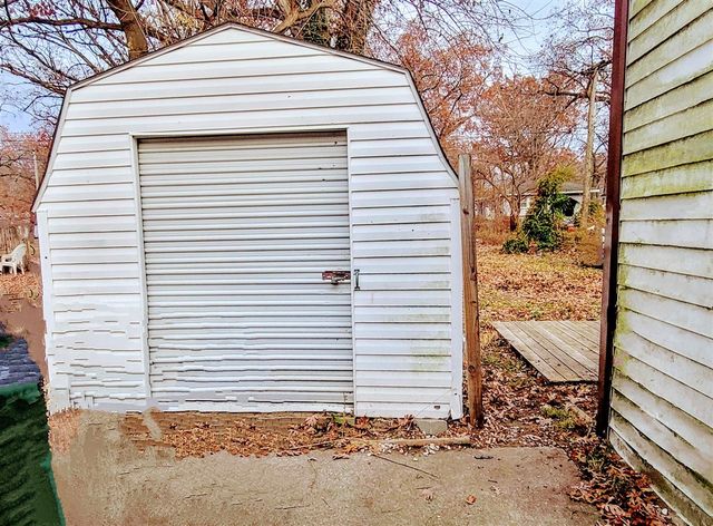 2906 Reynolds Street, Muskegon Heights, MI 49444