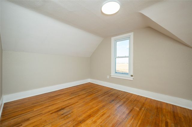 103 N Dewey Street, Prairie City, IA 50228