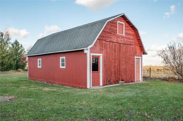 103 N Dewey Street, Prairie City, IA 50228