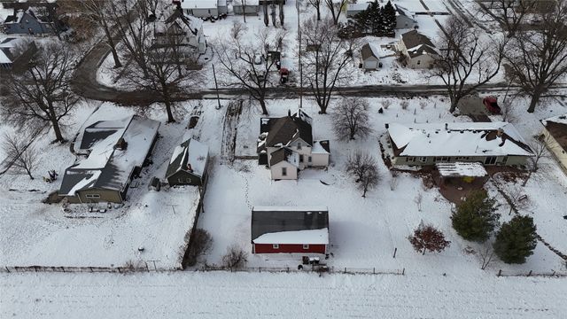 103 N Dewey Street, Prairie City, IA 50228