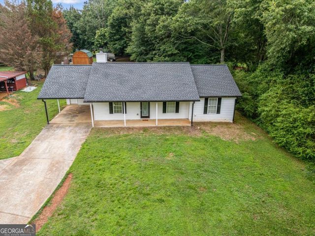 2027 Providence Roads, Statham, GA 30666