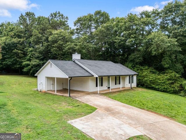 2027 Providence Roads, Statham, GA 30666