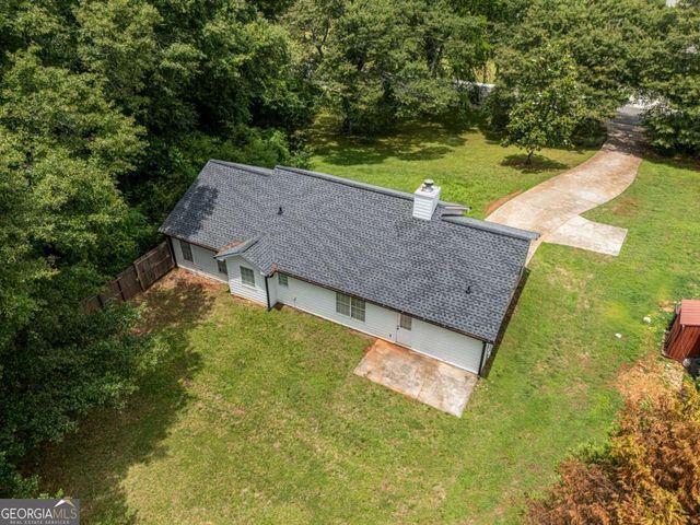 2027 Providence Roads, Statham, GA 30666