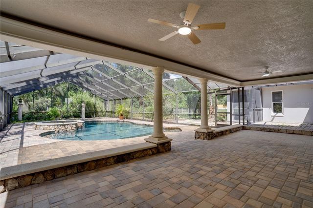 12511 PALOMINO COURT, Tampa, FL 33626