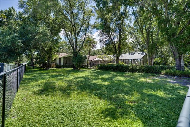 12511 PALOMINO COURT, Tampa, FL 33626
