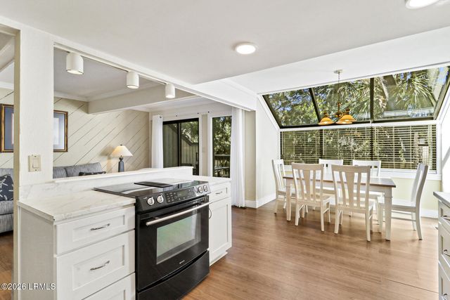 125 Shipyard Dr Apt 110, Hilton Head Island, SC 29928