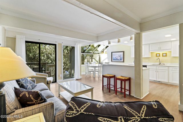 125 Shipyard Dr Apt 110, Hilton Head Island, SC 29928