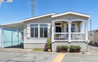 3015 E Bayshore Road #423 423, Redwood City, CA 94063