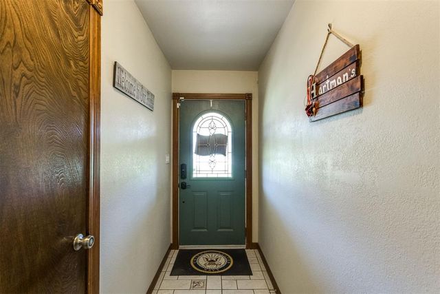 1016 W Washington Circle, Tecumseh, OK 74873