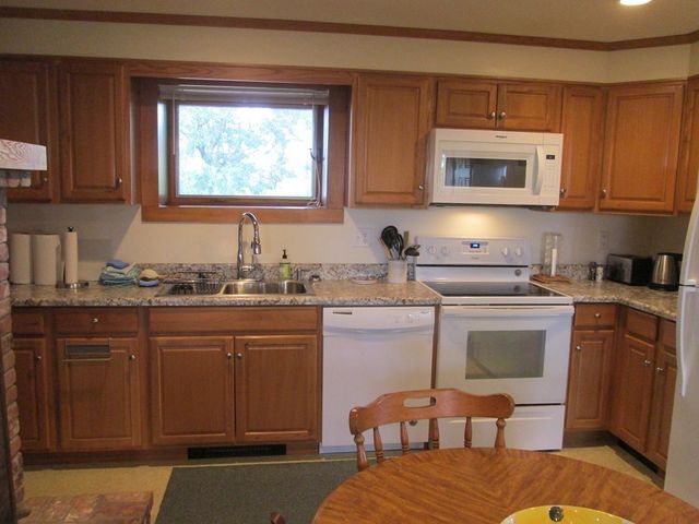 18R Waterman Road Winter 1, Gloucester, MA 01930
