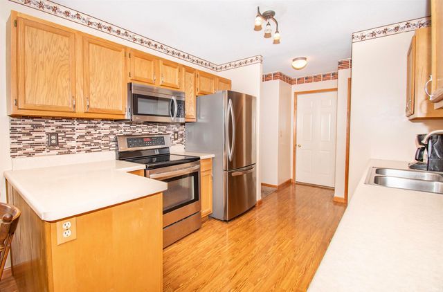 701 Rolling River Run, Albion, IN 46701